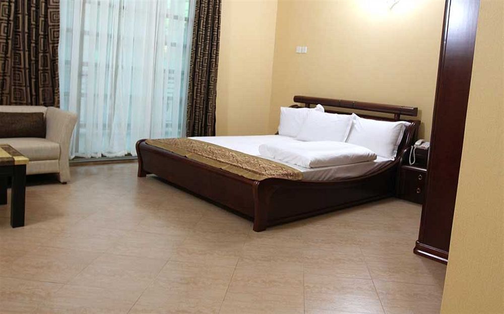 Biraj International Hotel Kampala Luaran gambar